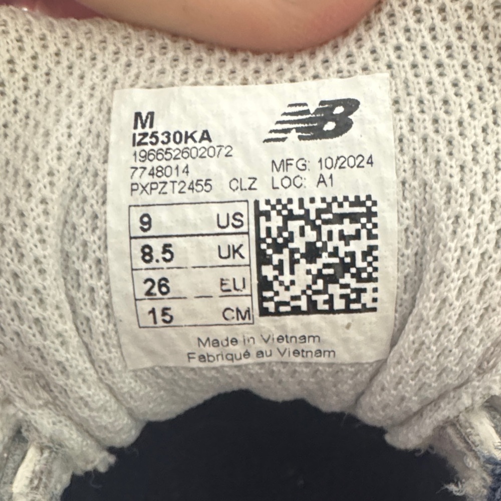 New Balance Kids' Silver and Navy Sneakers - Picture 4 of 4